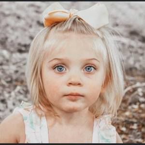 Meet your Posher, Christine